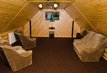 Готель 12 місяців. Драгобрат